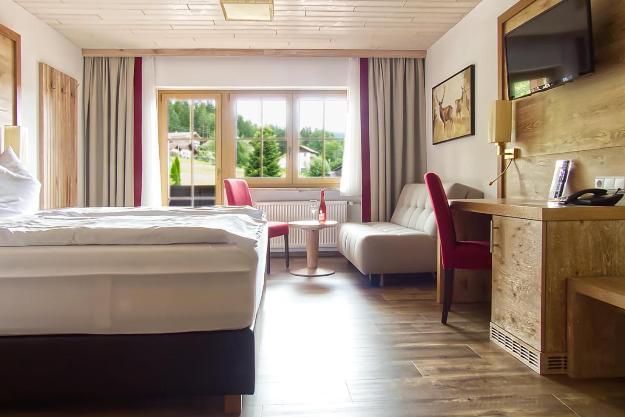 Garnihotel Zur Linde - Bayerischer Wald - Aktivcard Mit 154 Kostenfreien Leistungen - Kostenloser Parkplatz Lohberg Luaran gambar