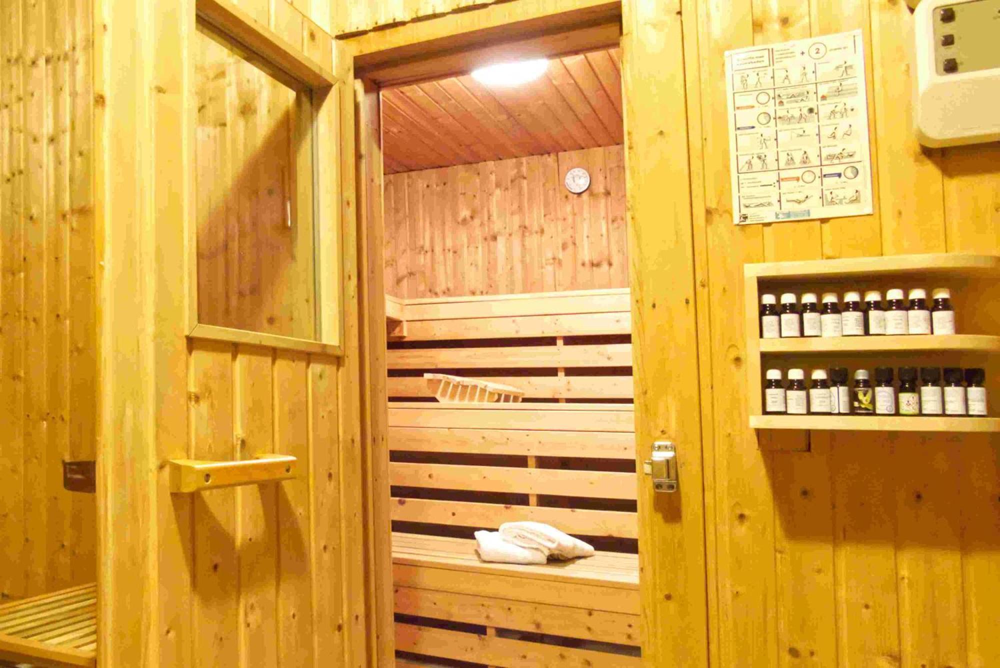 Garnihotel Zur Linde - Bayerischer Wald - Aktivcard Mit 154 Kostenfreien Leistungen - Kostenloser Parkplatz Lohberg Luaran gambar